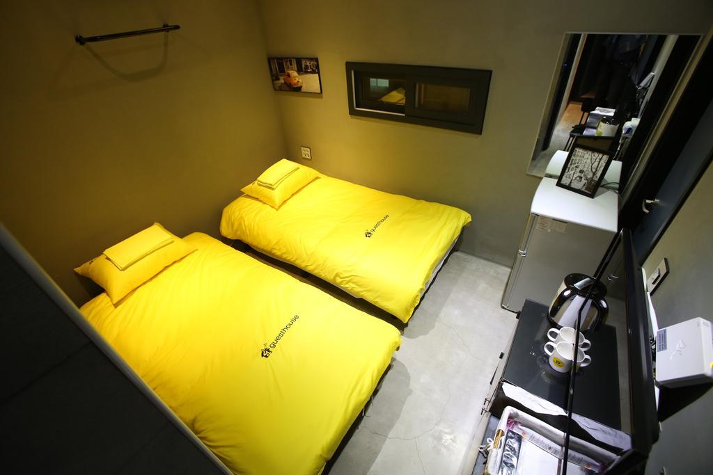 24 Guesthouse Garosugil - Gangnam Seoul Bilik gambar