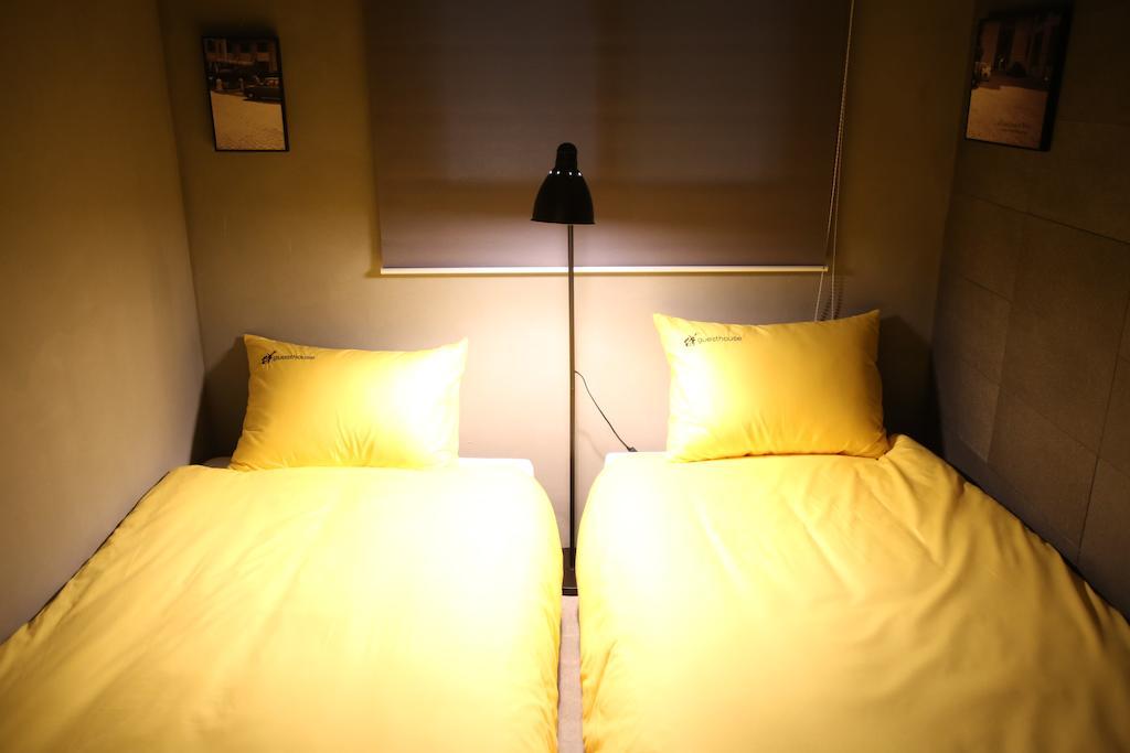 24 Guesthouse Garosugil - Gangnam Seoul Bilik gambar