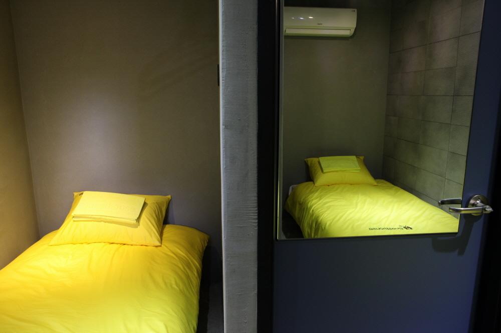 24 Guesthouse Garosugil - Gangnam Seoul Bilik gambar